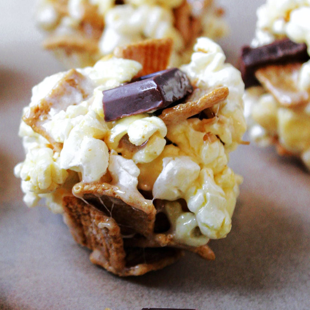 Popcorn Balls - Ornatos